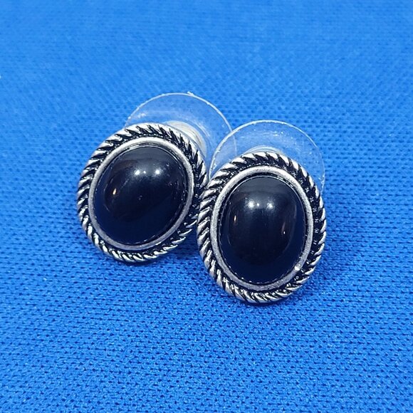 Oval Black Cabochon Earrings With Silver-Tone Rope Trim Detail Western Style - Picture 1 of 4